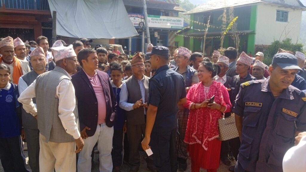 ठेक्का रद्द नहुन्जेल आन्दोलन नछोड्ने आन्दोलनरत नागरिकको घोसणा, नया ठेक्का प्रक्रिया अगाडी बढाउन माग